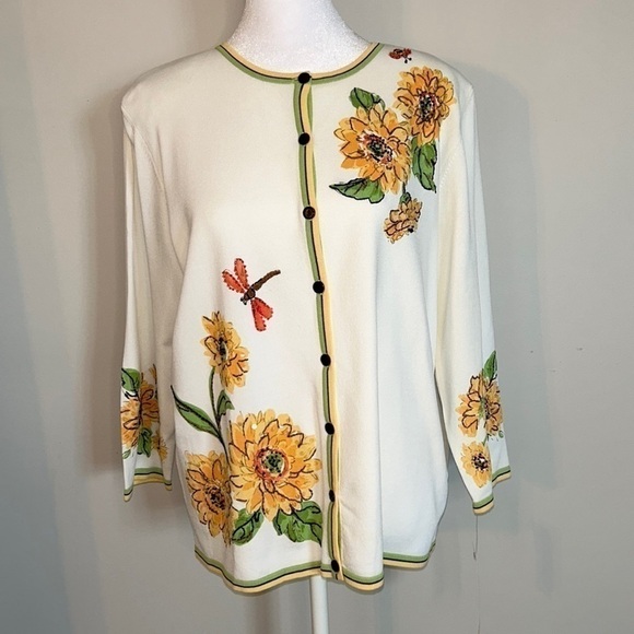 NWT Alfred Dunner Petal Pusher Spring Sweater Size Medium​​​ - Picture 1 of 9